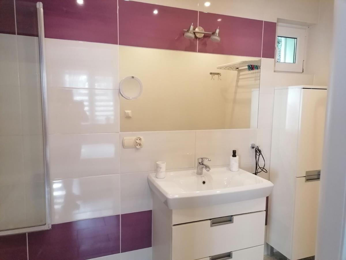 Apartament Kot I Pies Miedzyzdroje Buitenkant foto
